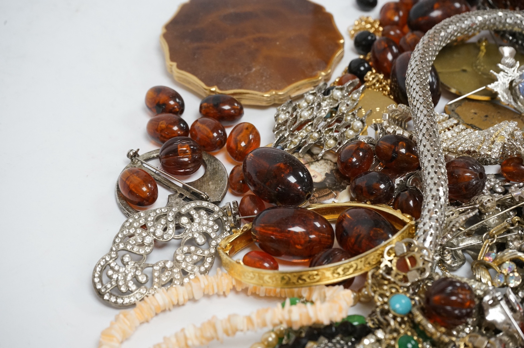 A quantity of assorted costume jewellery. Condition - poor to fair